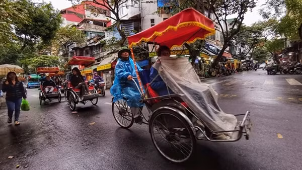 Miền Bắc mưa to, Hà Nội rét đậm trong ngày đầu tuần ảnh 2