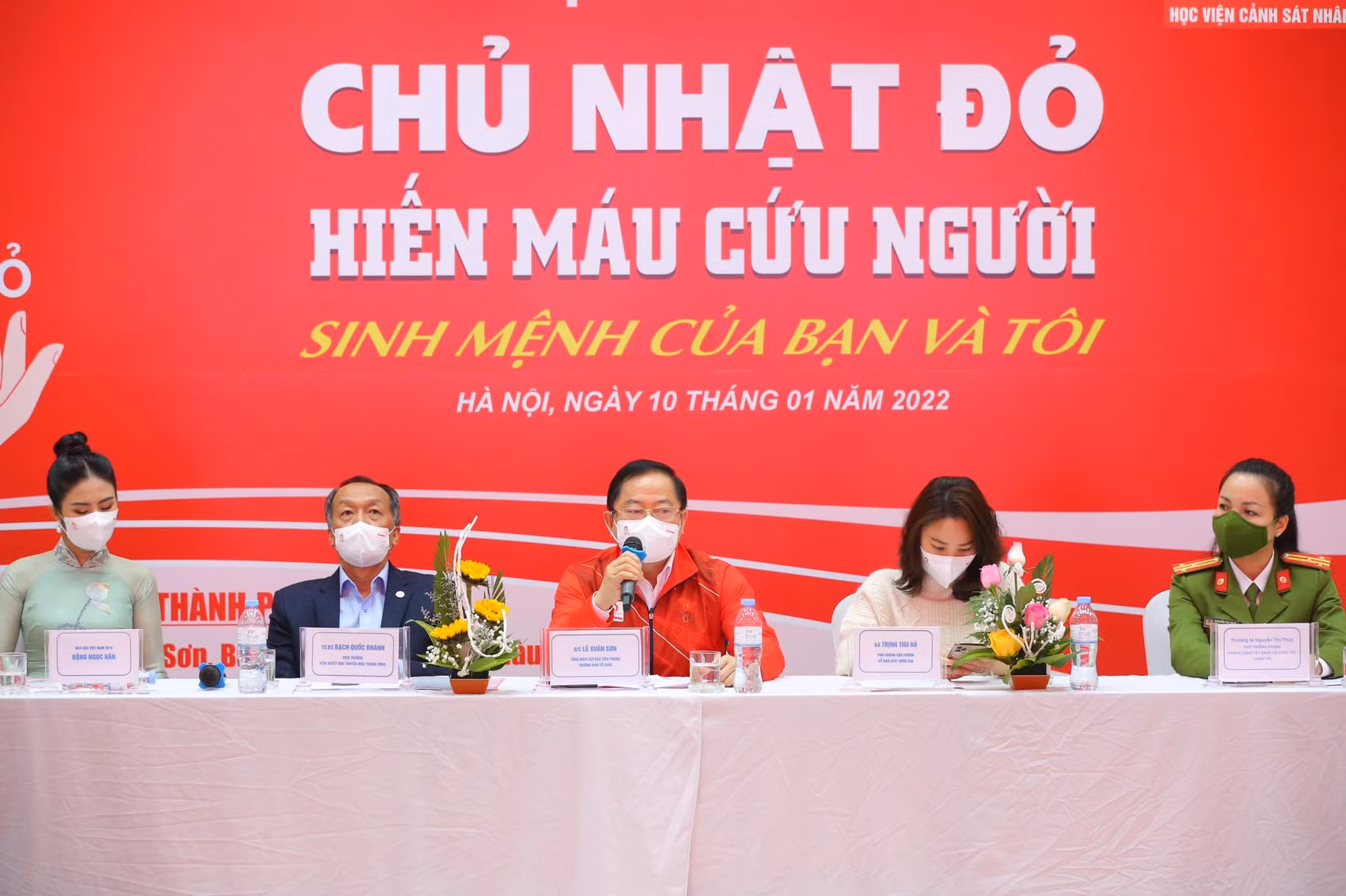 “Chủ nhật Đỏ” sẽ khai mạc tại Học viện Cảnh sát nhân dân