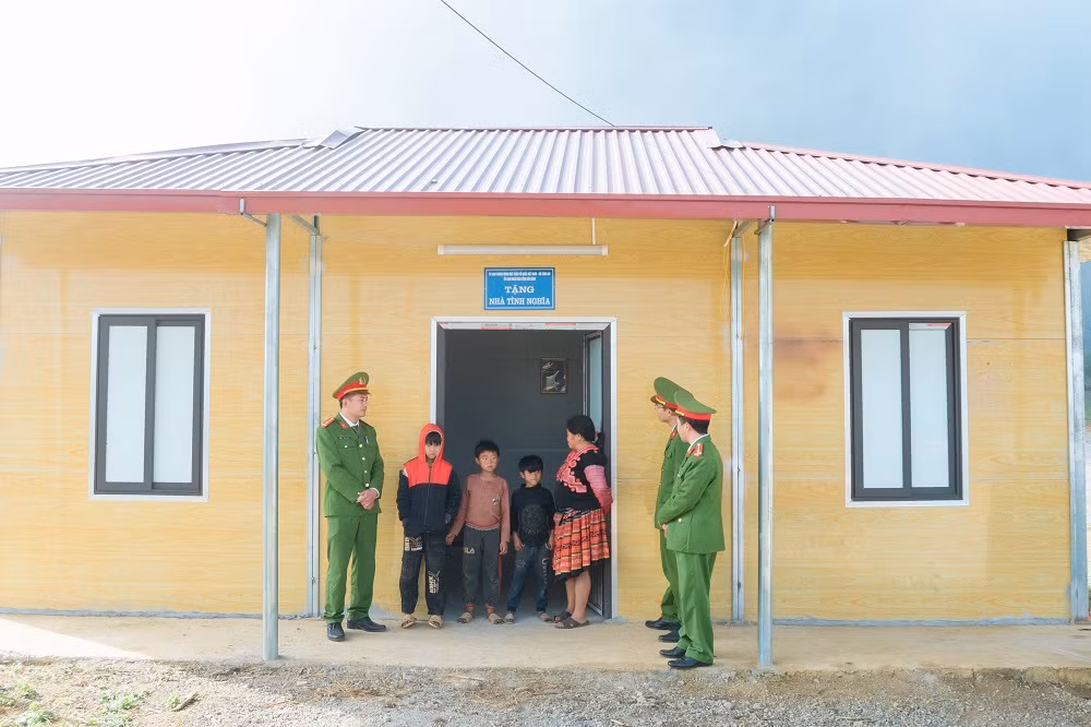 Mùa xuân mới trên bản Hang Kia - Pà Cò(TET) -0