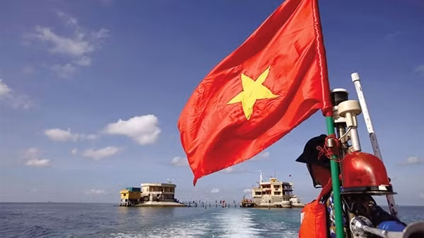 Long lanh ký ức Trường Sa ảnh 3
