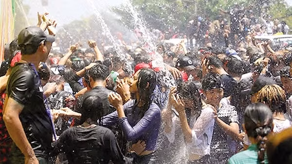 Lễ cưới đặc biệt ngày cuối năm ảnh 11