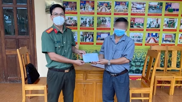 Tìm bị hại vụ Facebook "Đỗ Minh Trang" lừa chuyển tiền cọc mỹ phẩm rồi chiếm đoạt ảnh 3