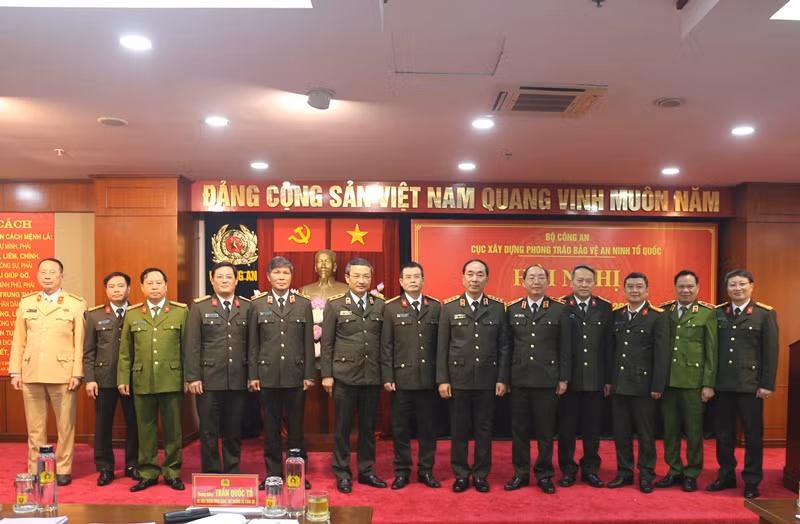 Triển khai Cục phong trào -0