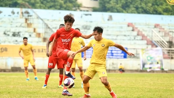 Bế mạc Giải giao hữu bóng đá chuyên nghiệp - Cúp Hoa Lư 2022 ảnh 3