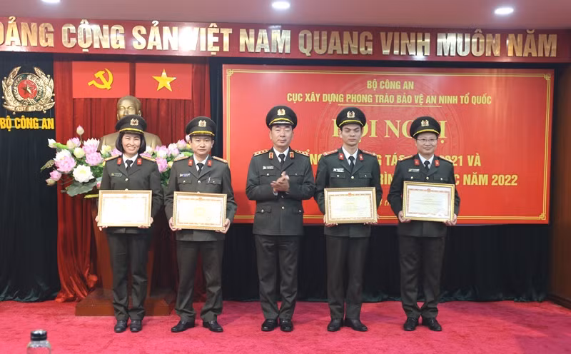 Triển khai Cục phong trào -0