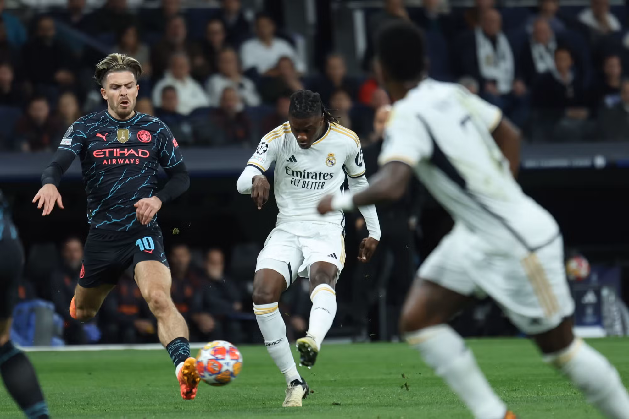 Man City cầm hoà kịch tính Real -0