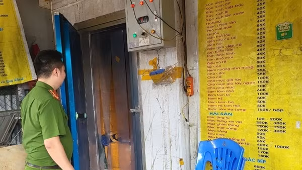 Phạt 70 triệu đồng cơ sở kinh doanh thực phẩm không rõ nguồn gốc ở chợ Tam Hiệp