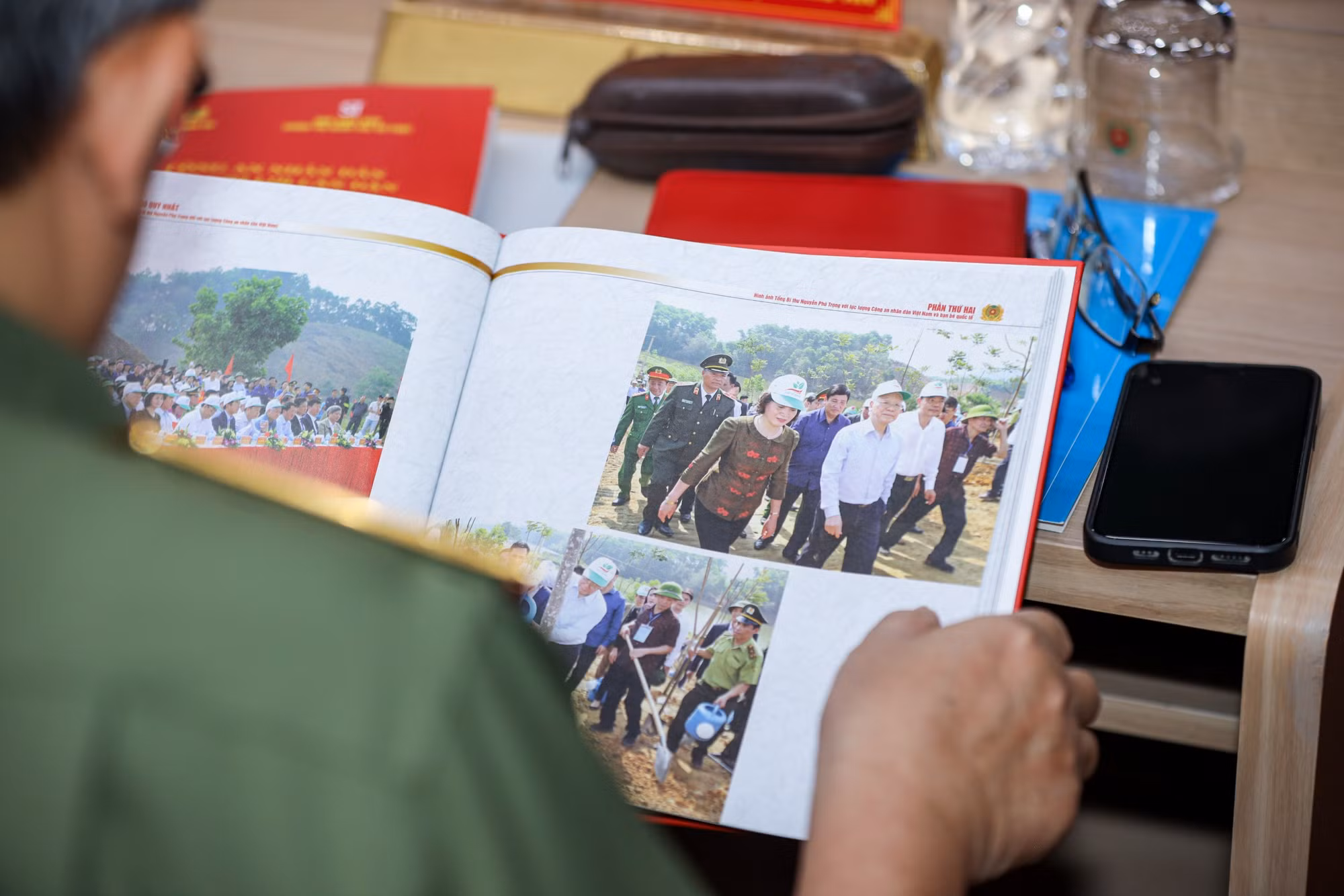 Hiểu đúng về danh dự, vững vàng trước khó khăn và gìn giữ điều thiêng liêng, cao quý nhất -0