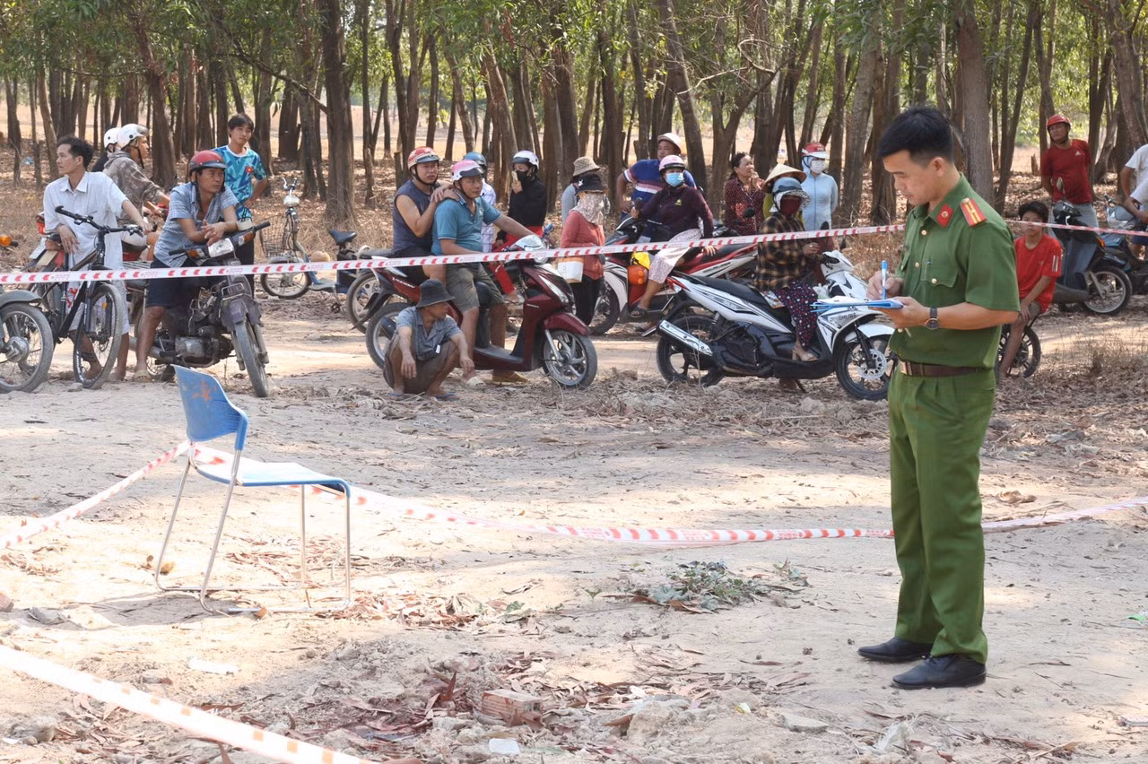 Đâm chết 