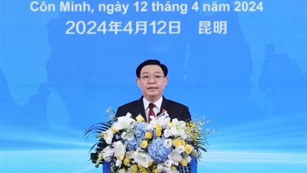 Chủ tịch Quốc hội đánh giá cao hợp tác của tỉnh Vân Nam với địa phương Việt Nam