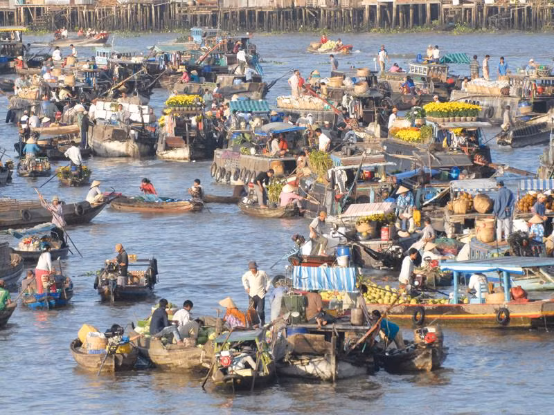 Những người phụ nữ nổi tiếng ở vùng đất Ngã Năm -0
