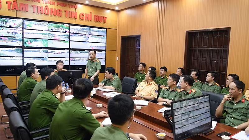 Không xảy ra tình trạng ùn tắc giao thông và TNGT nghiêm trọng khu vực Đền Hùng -0