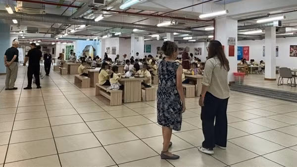 Trường quốc tế Mỹ: Phụ huynh bức xúc cho rằng không được tôn trọng