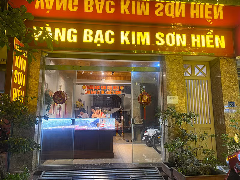 Bắt giữ đối tượng cướp tiệm vàng ở Can Lộc sau hơn 3 giờ gây án -0