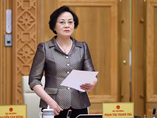 Thủ tướng: Sử dụng nguồn tăng thu, tiết kiệm chi năm 2023 có trọng tâm, trọng điểm -0
