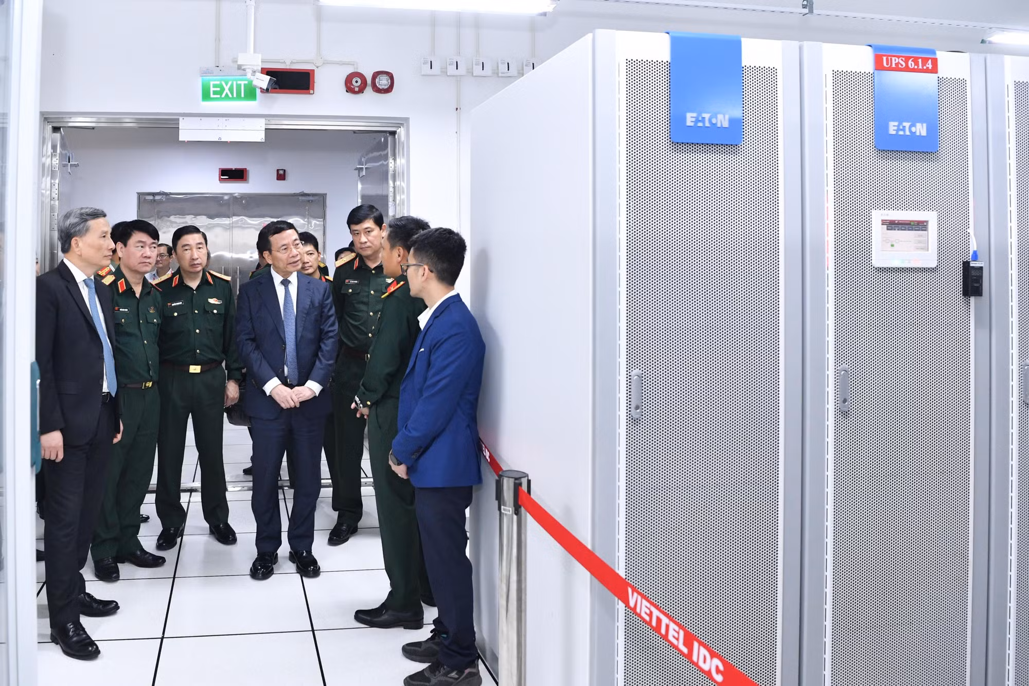 Viettel khai trương Trung tâm dữ liệu lớn nhất Việt Nam, sẵn sàng phát triển AI -0