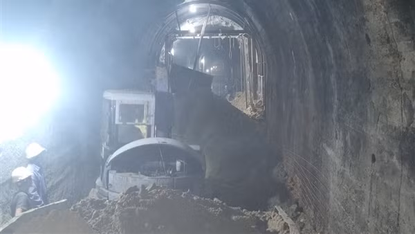 Tập trung nhiều biện pháp khắc phục sự cố sạt lở hầm Bãi Gió