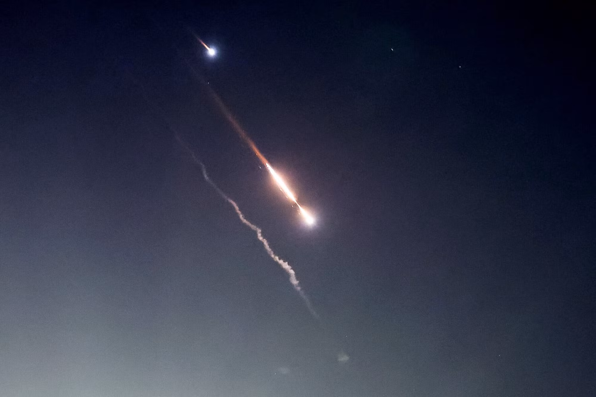 14iran-israel-top-gvbl-superjumb.jpg -0