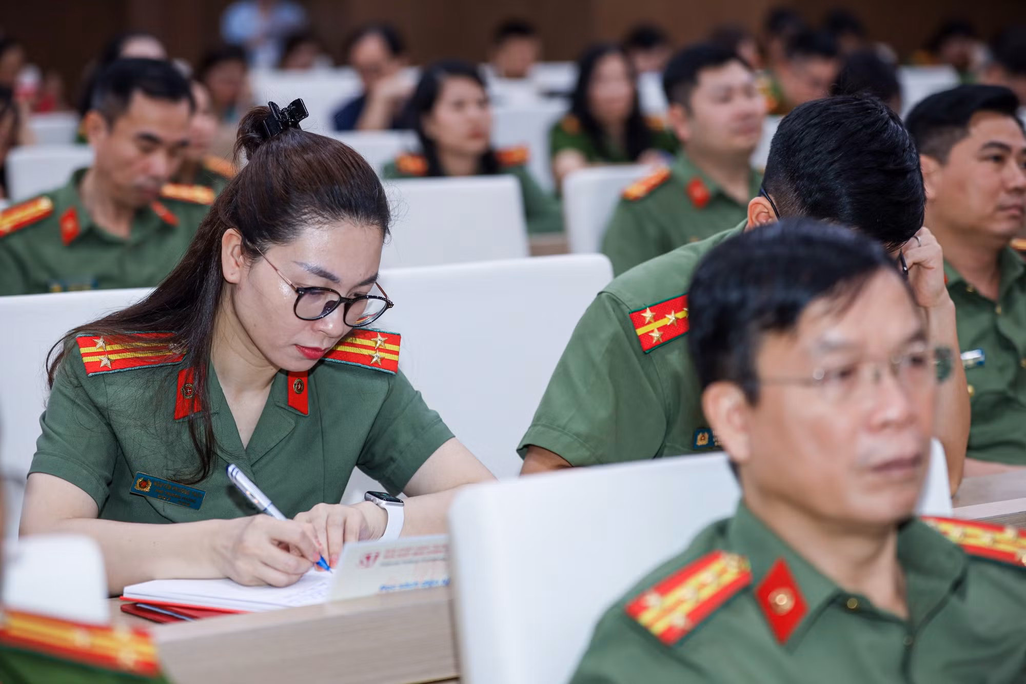 Hiểu đúng về danh dự, vững vàng trước khó khăn và gìn giữ điều thiêng liêng, cao quý nhất -1