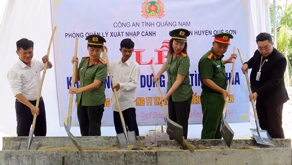 170 triệu đồng xây dựng nhà tình nghĩa “3 cứng” tặng gia đình khó khăn