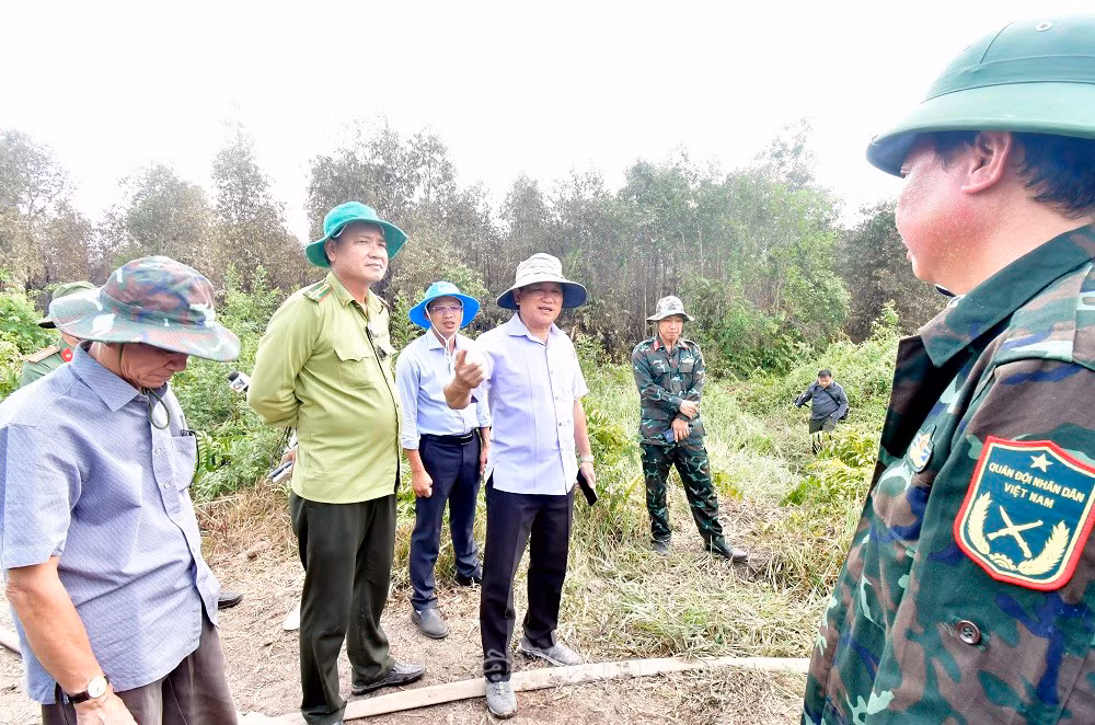 Không để cháy lan, cháy lớn tại khu vực Nông trường 402 -0