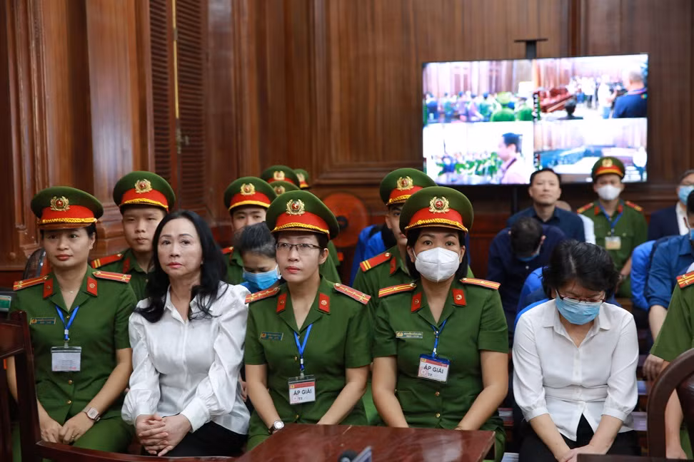 dủng.jpg -0