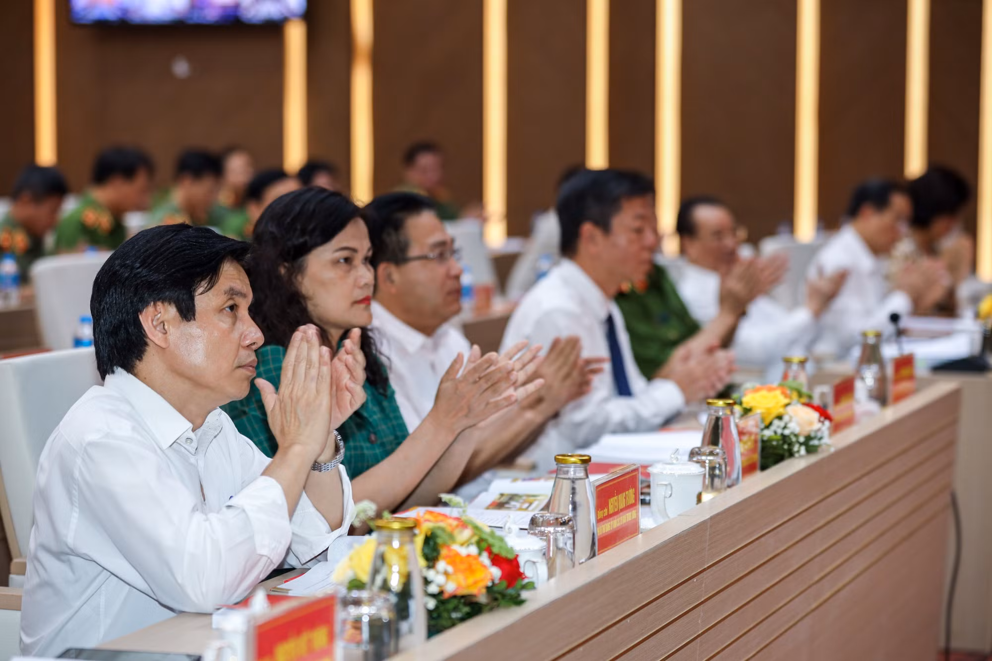 Hiểu đúng về danh dự, vững vàng trước khó khăn và gìn giữ điều thiêng liêng, cao quý nhất -0