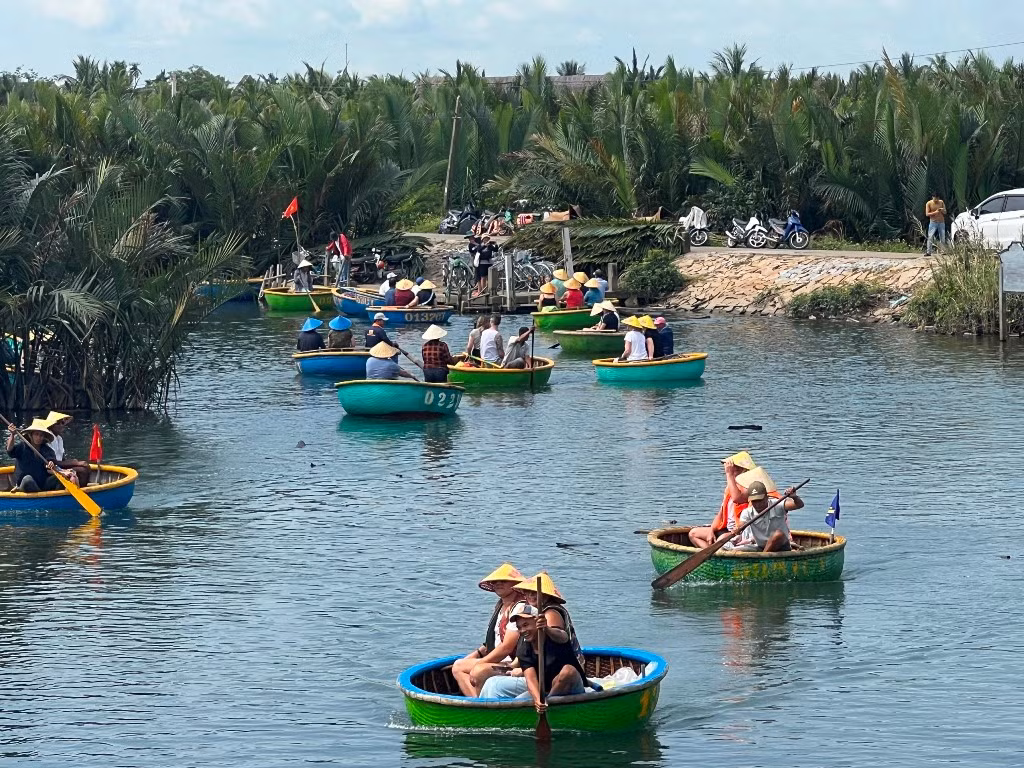  Nhiều sản phẩm du lịch đặc sắc tại “Quảng Nam – Miền xanh Di sản” thu hút khách du lịch -1