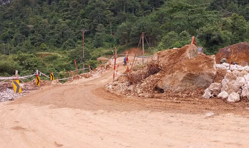 Bộ Giao thông Vận tải công bố tình huống khẩn cấp về thiên tai tại Nghệ An -0