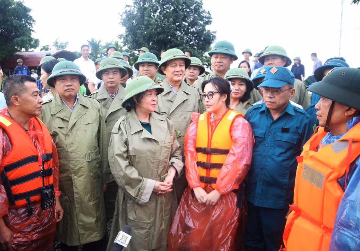 Hà Nội: Đảm bảo tính mạng, sức khỏe, tài sản hơn 1.000 hộ dân trong vùng lũ -0
