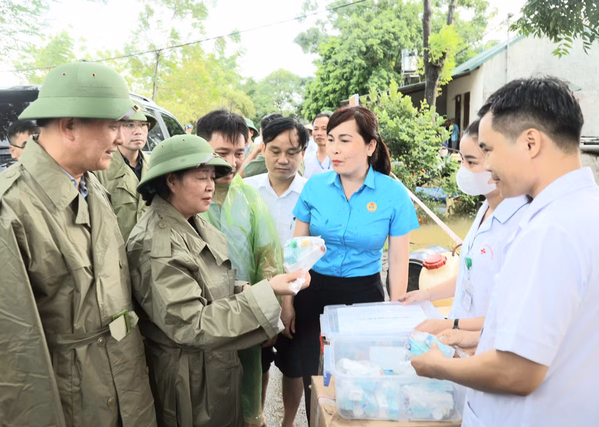 Hà Nội: Đảm bảo tính mạng, sức khỏe, tài sản hơn 1.000 hộ dân trong vùng lũ -0