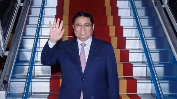 Thủ tướng Phạm Minh Chính lên đường thăm cấp Nhà nước tới Ấn Độ