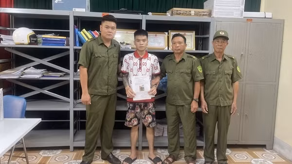 Tổ bảo vệ ANTT phát hiện, khống chế đối tượng lừa đảo