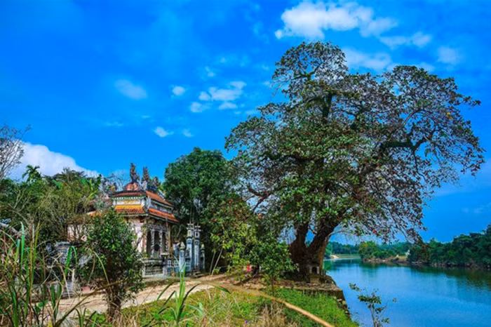 Giới thiệu những nét đặc trưng của làng cổ Phước Tích, Huế -0