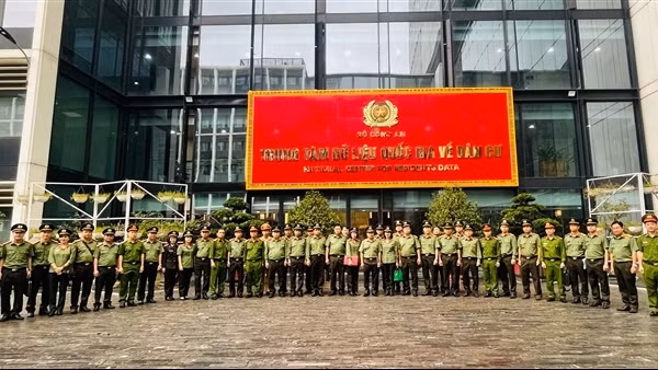 Tăng cường phối hợp giữa Học viện Chính trị CAND với Cục Cảnh sát QLHC về TTXH