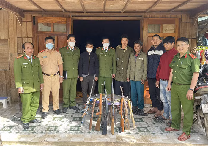 Chung sức giữ bình yên miền đất phên giậu Tổ quốc -0