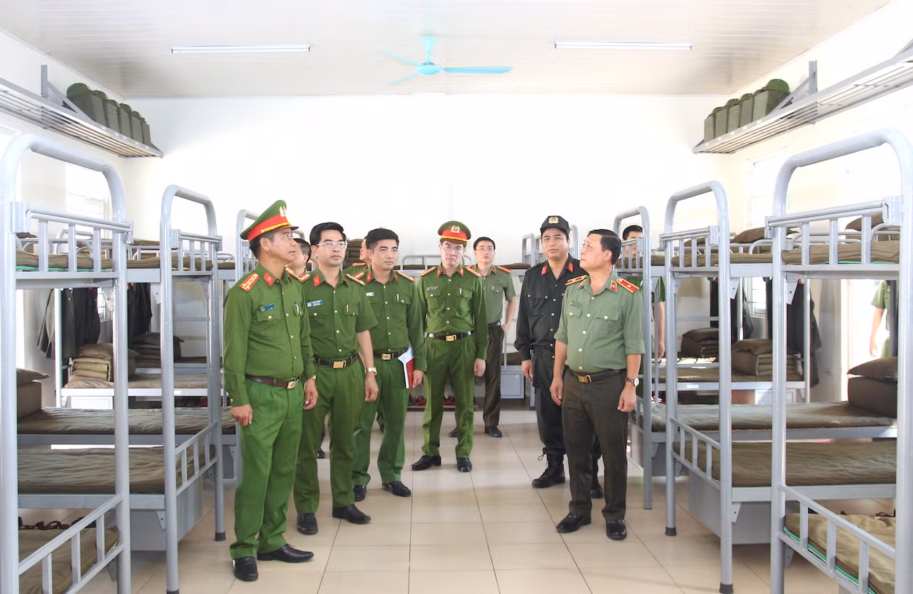 Duy trì và bảo đảm chất lượng, hiệu quả công tác huấn luyện đầu khoá -0