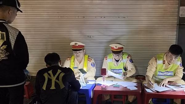 Cảnh báo tình trạng thanh, thiếu niên “độ xế” gây tai nạn