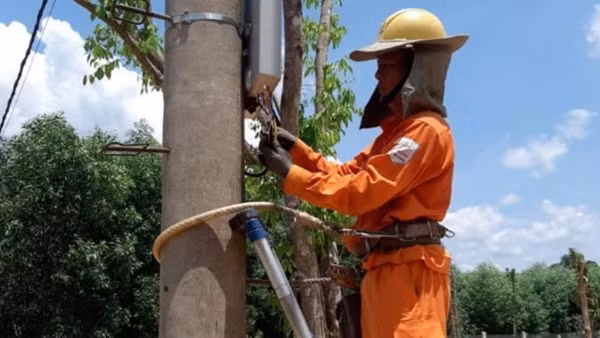Giả danh nhân viên điện lực “đòi nợ” hàng chục triệu đồng