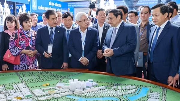Thủ tướng định hướng "tư duy mới, đột phá mới, giá trị mới" cho phát triển Đông Nam Bộ