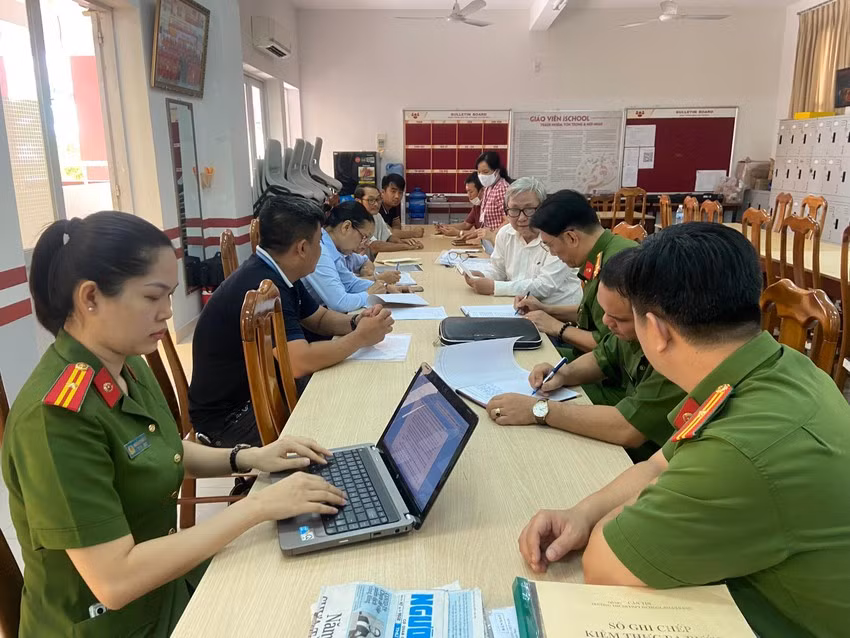 Khởi tố vụ án vi phạm quy định về an toàn thực phẩm ở Trường Ischool Nha Trang -0
