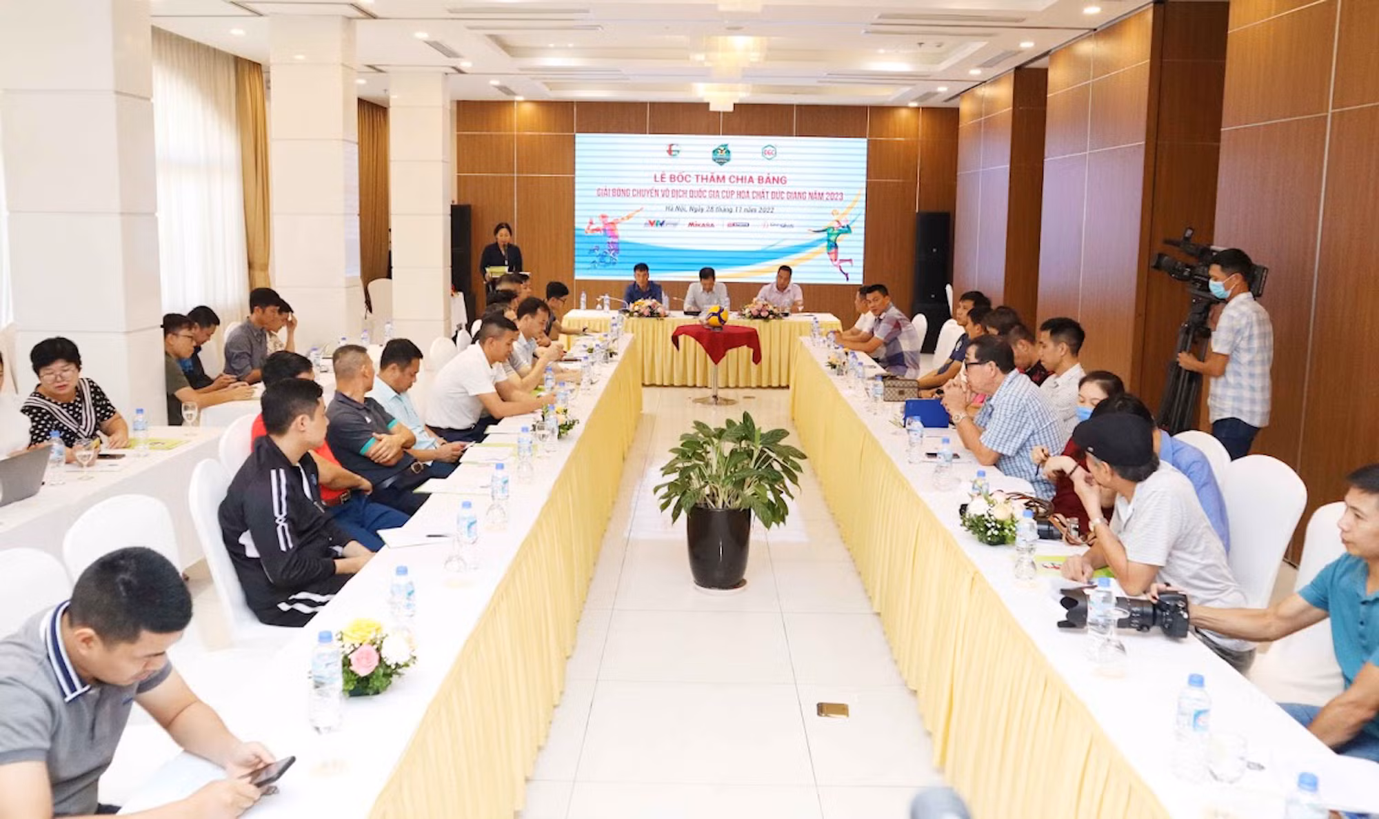20 đội bóng tranh tài Giải bóng chuyền vô địch quốc gia 2023 ảnh 1 20 đội bóng tranh tài Giải bóng chuyền vô địch quốc gia 2023 -0