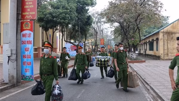 Trường Cao đẳng CSND I ra quân giúp đỡ nhân dân