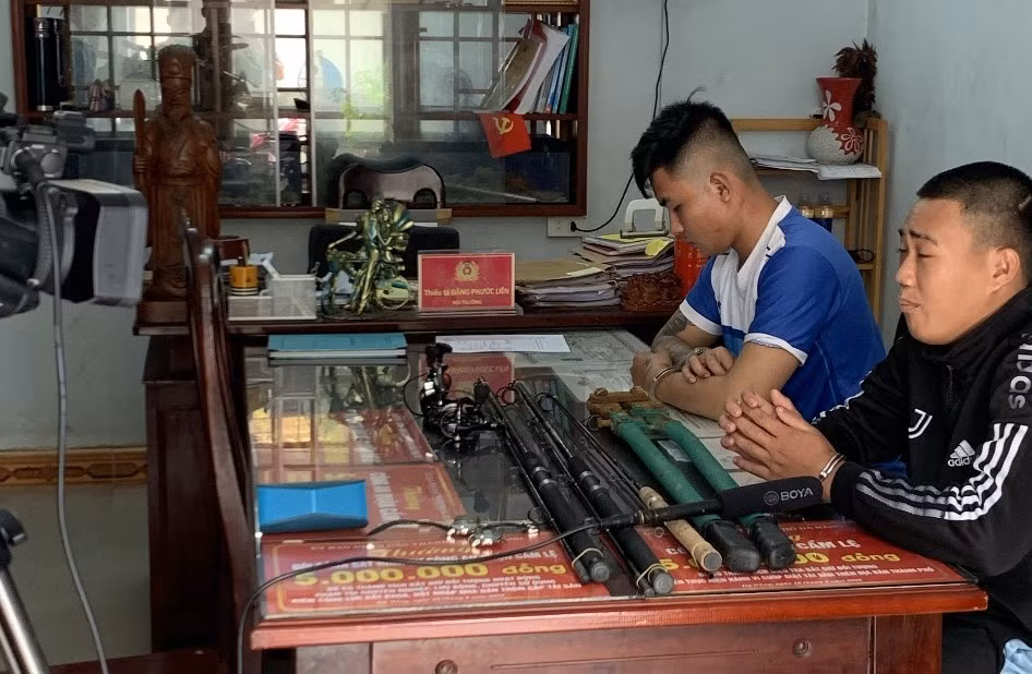 Đà Nẵng: 1h sáng vác kiềm cộng lực phá khóa đột nhập hàng loạt nhà dân để trộm tài sản -0