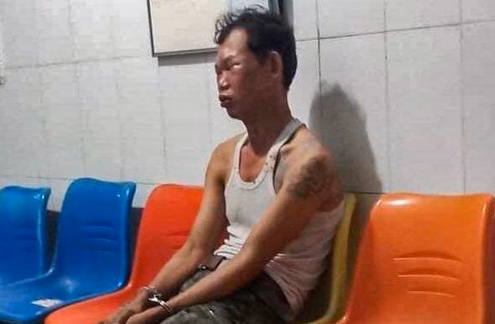  Tạm giữ hình sự đối tượng cầm dao chém chết người -0