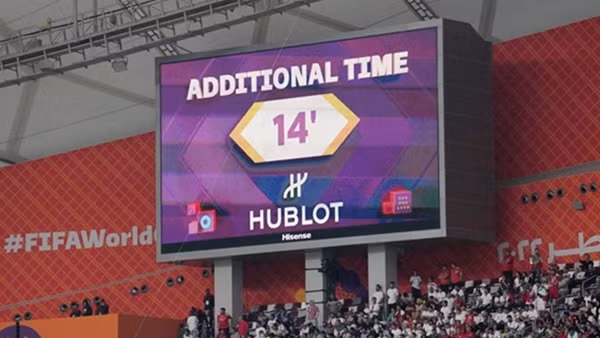 World Cup 2022 và chuyện của những phút bù giờ