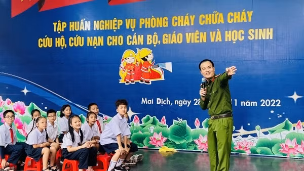 1.500 học sinh tiểu học tham gia tập huấn PCCC