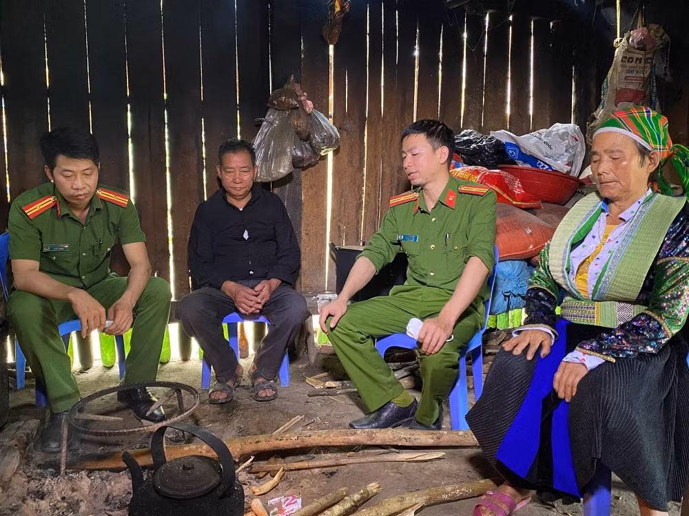 Ghi ở nơi Dương Văn Mình từng sống 40 năm&nbsp;(bài 3) -0