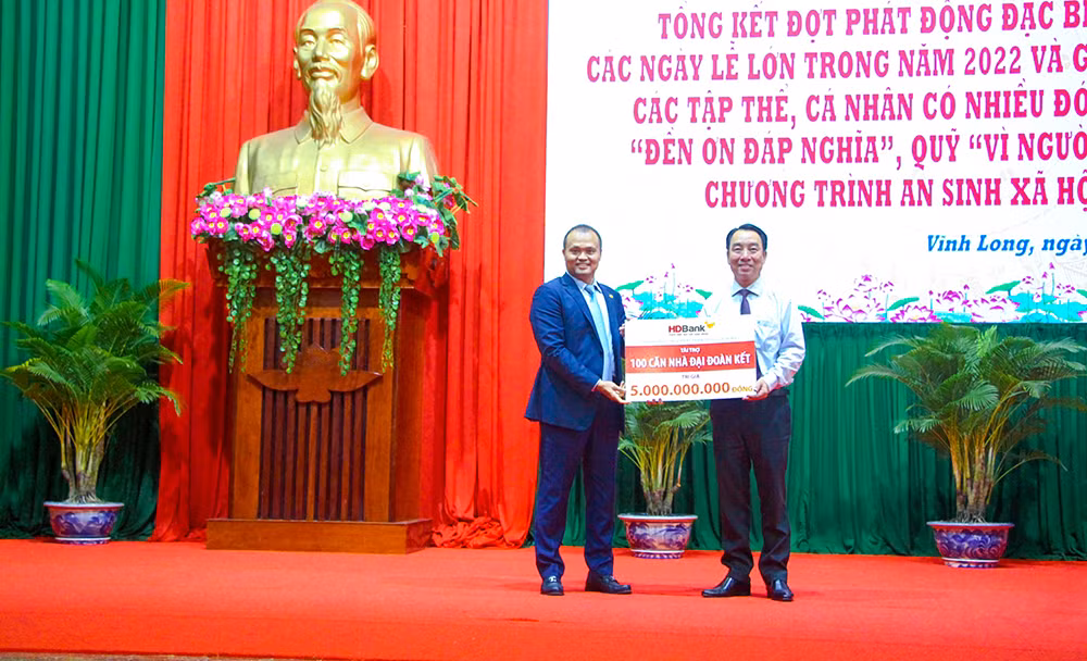Sovico, HDBank tiếp tục đẩy mạnh công tác an sinh xã hội tại Tây Nam bộ -0