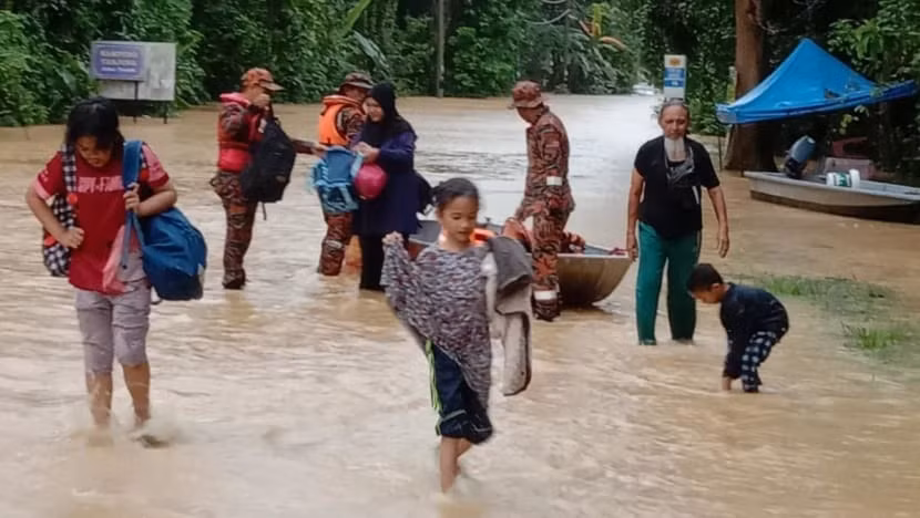 Malaysia di tản hơn 80.000 dân chuẩn bị cho trận lũ tồi tệ nhất thập kỷ -0